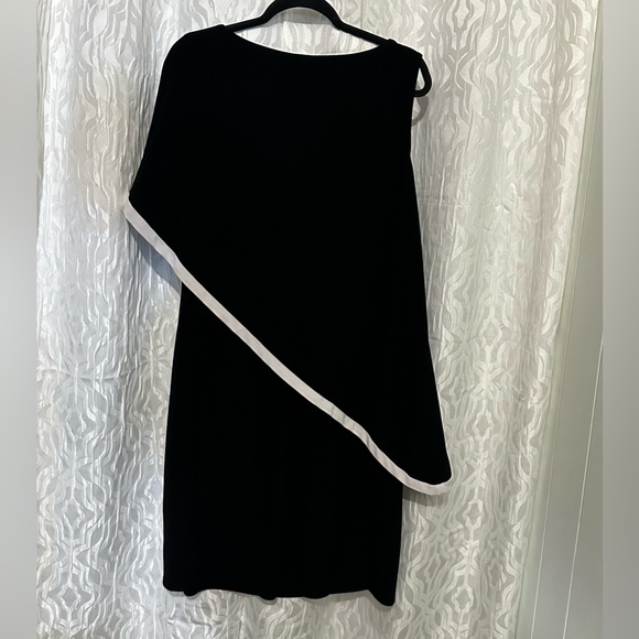 Ralph Lauren black Size 16 high low covering, white lining front to back - Picture 4 of 10